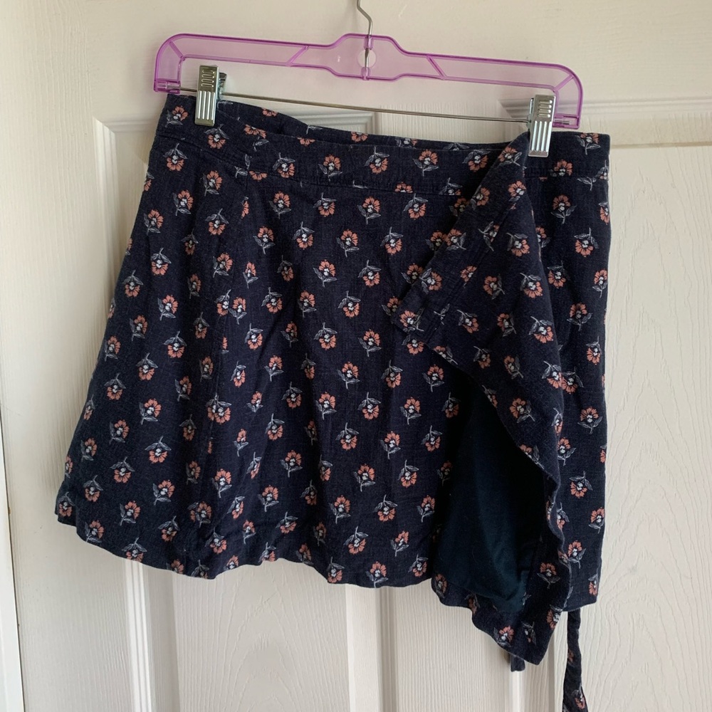 Abercrombie & Fitch Mini Wrap Skirt - Navy with Pink Flowers